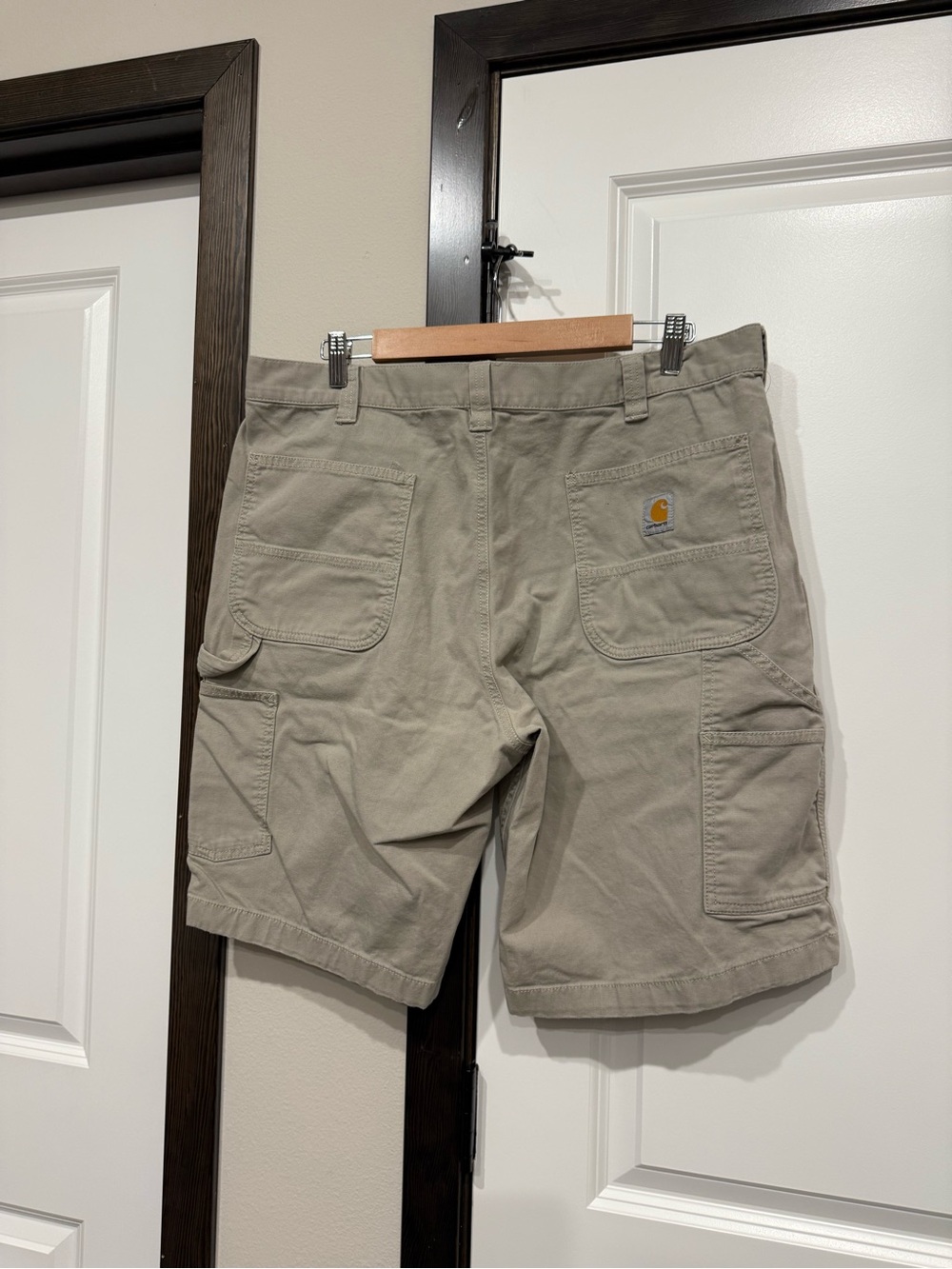 Carhartt Men's Tan Utility Cargo Shorts 38x11